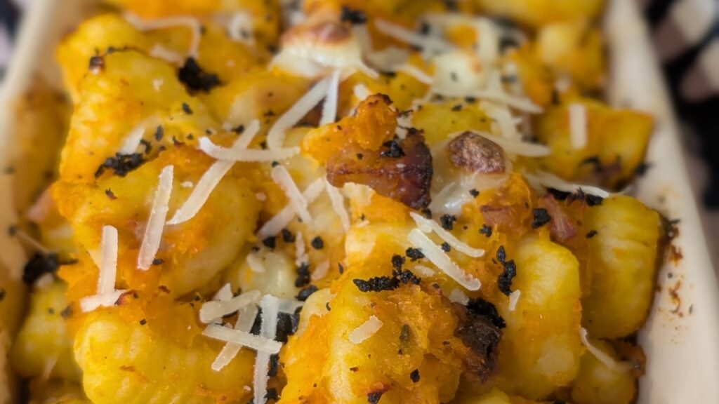 Ñoquis al horno con cerdo y calabaza butternut, de Rosaria Manchese