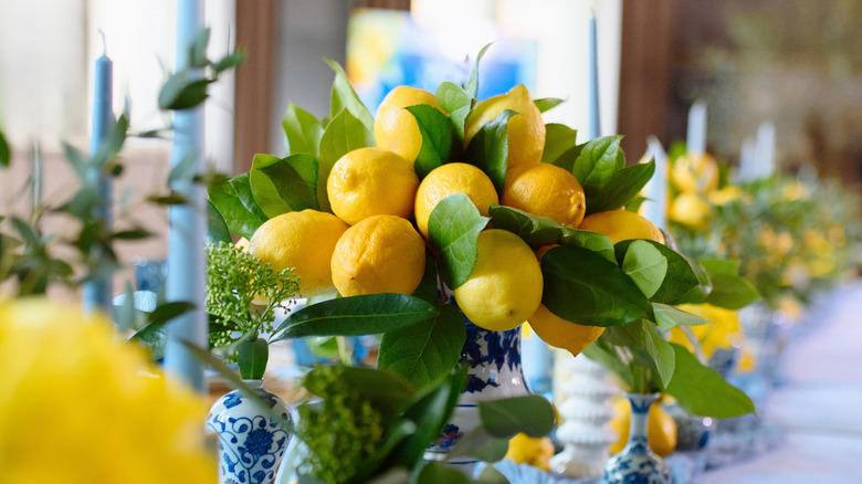 lemons centerpiece