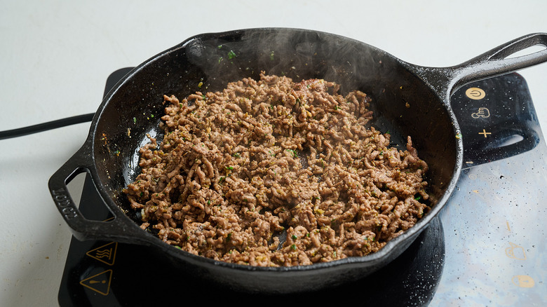 beef seasoned with garlic and seasonings