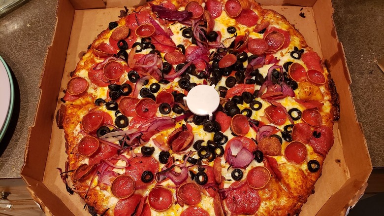 Round Table Pizza Double Play Pepperoni Pizza