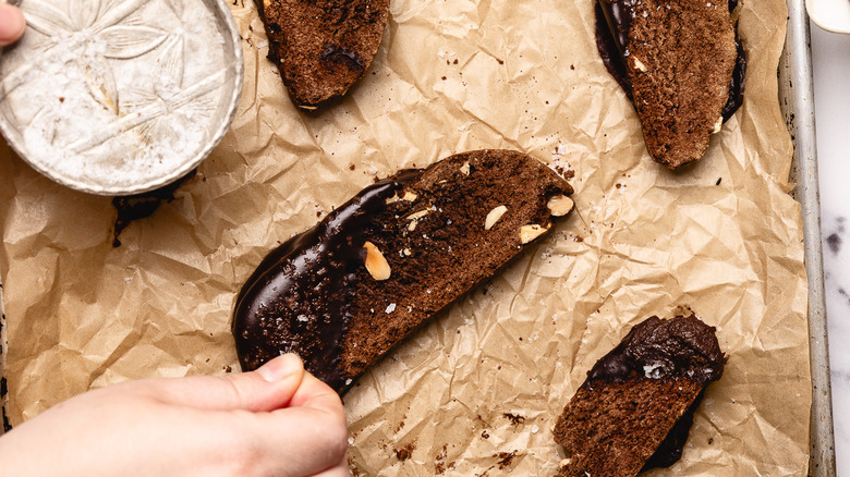 Salting biscotti.