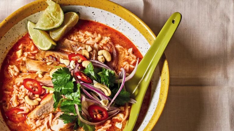 Receta de Emma Petersen: caldo de pollo tailandés con arroz
