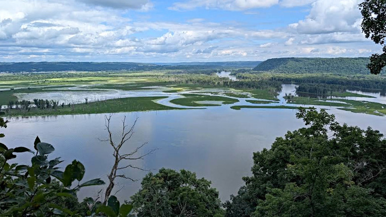 River view at Pikes Peak State Park