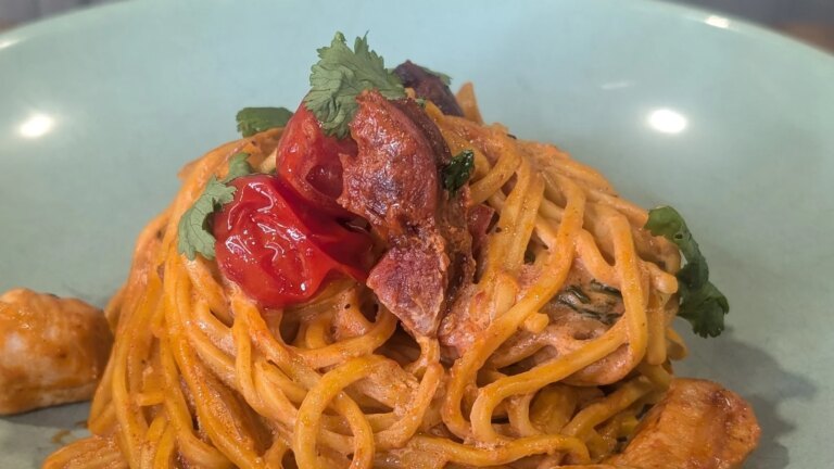 Pasta de pollo y chorizo en 15 minutos: Receta de Kevin Dundon