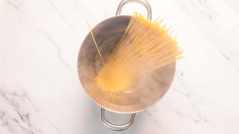 Cooking pasta in pot