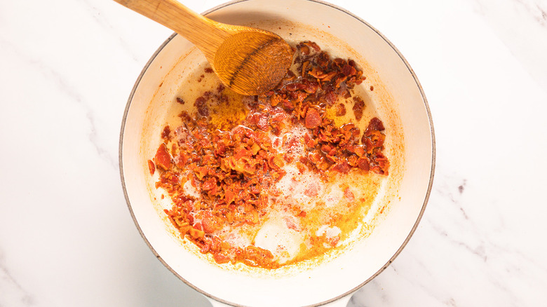 Cooking bacon in pot