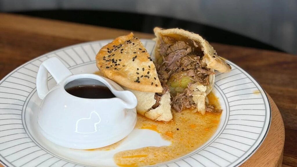 Pastel de costillas de res al estilo cingalés de Kevin Aherne — Hoy