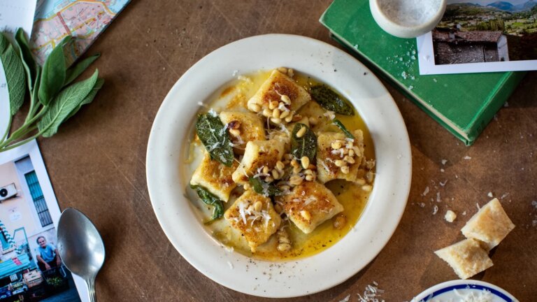 La cocina italiana de Donal: gnudi con salvia y mantequilla tostada