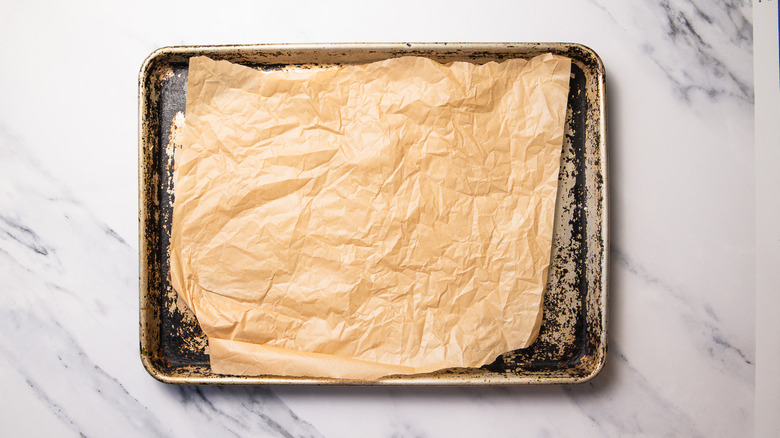 Baking sheet with parchment paper
