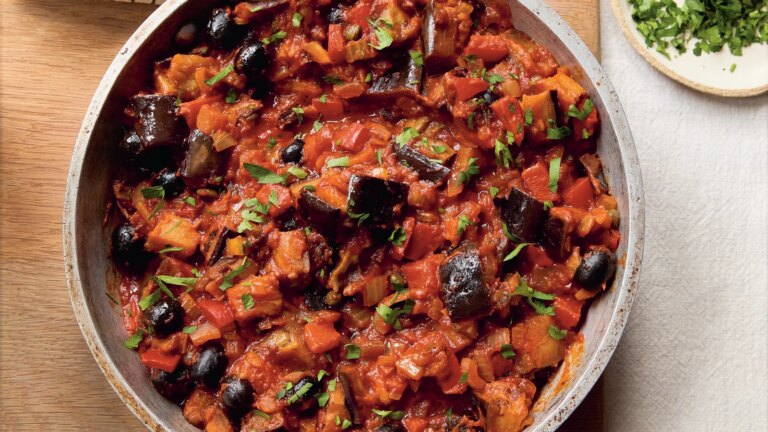 Caponata de berenjena al estilo Mary Berry